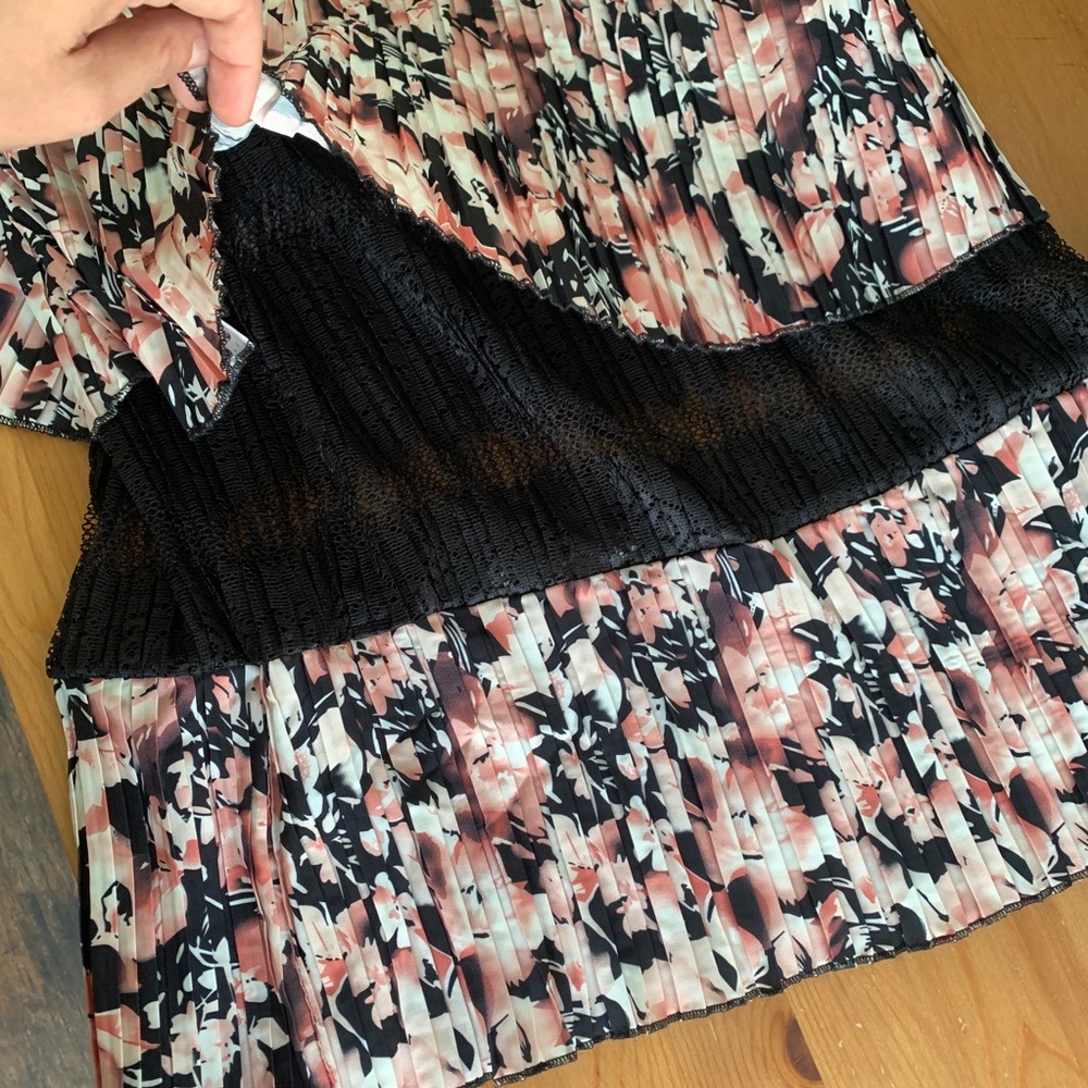Foxiedox Jasmine Lace Pleated Floral Midi Dress XS - Picture 11 of 16